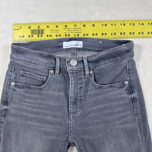LOFT Slim Pocket Skinny Jeans – Gray - Picture 11 of 13